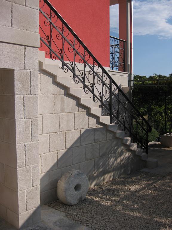 Apartment Vila Volicija Makarska Eksteriør bilde